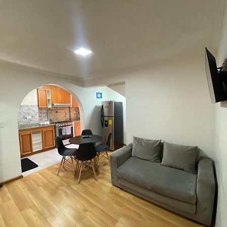 Bella Suite En Zona Exclusiva De Cuenca Para 6 Personas II 외부 사진