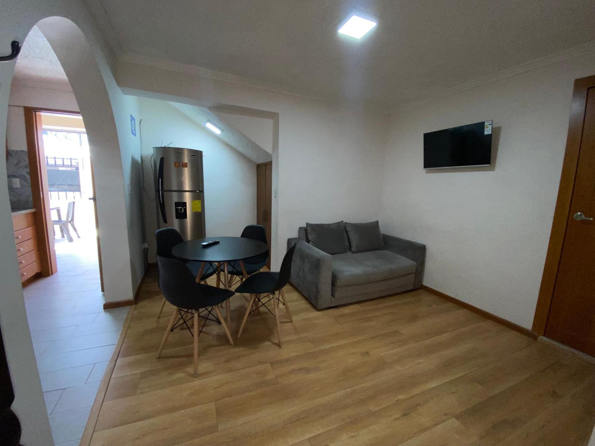 Bella Suite En Zona Exclusiva De Cuenca Para 6 Personas II 외부 사진